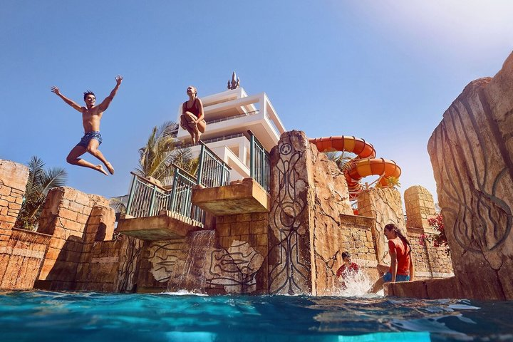 Atlantis Aquaventure Water Park with Private Pickup and drop off - Photo 1 of 12